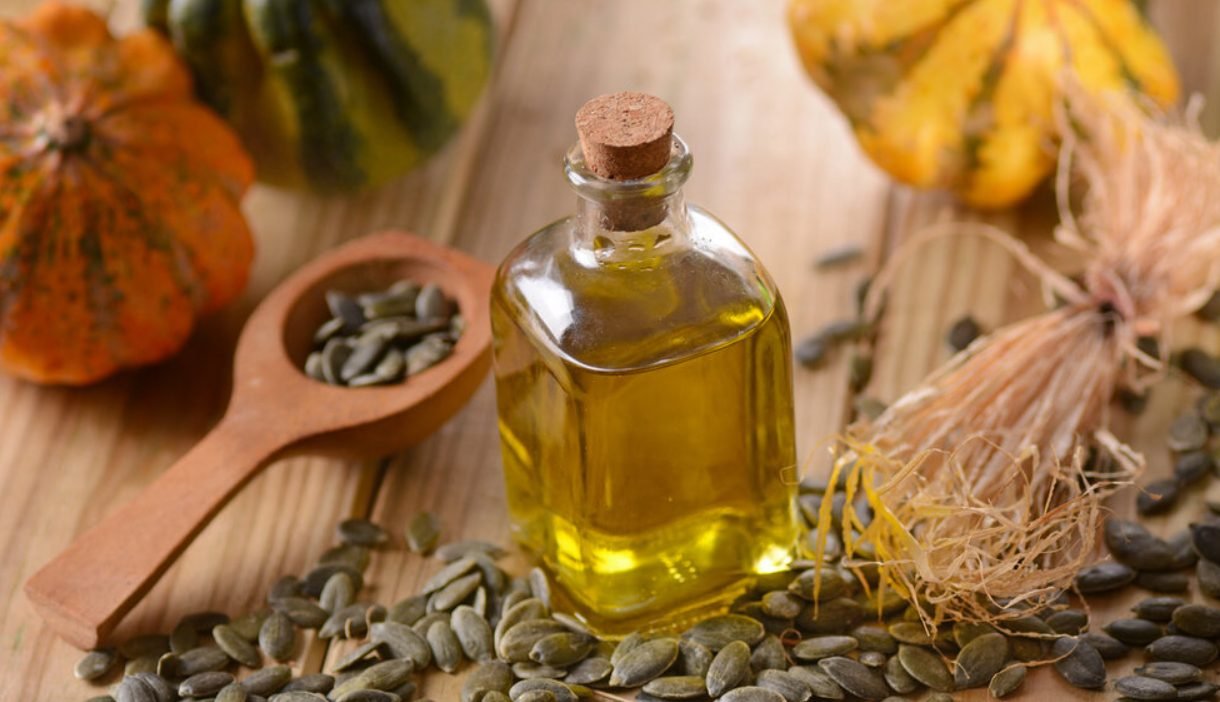 Bogat în nutrienți importanți pentru organism și are beneficii atât pentru sănătatea, cât și pentru frumusețea ta