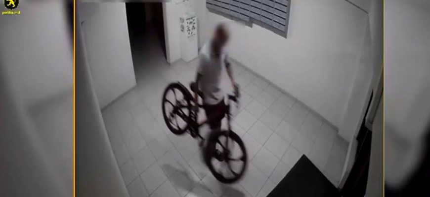 a fost retinut dupa ce ar fi sustras o bicicleta din scara unui bloc