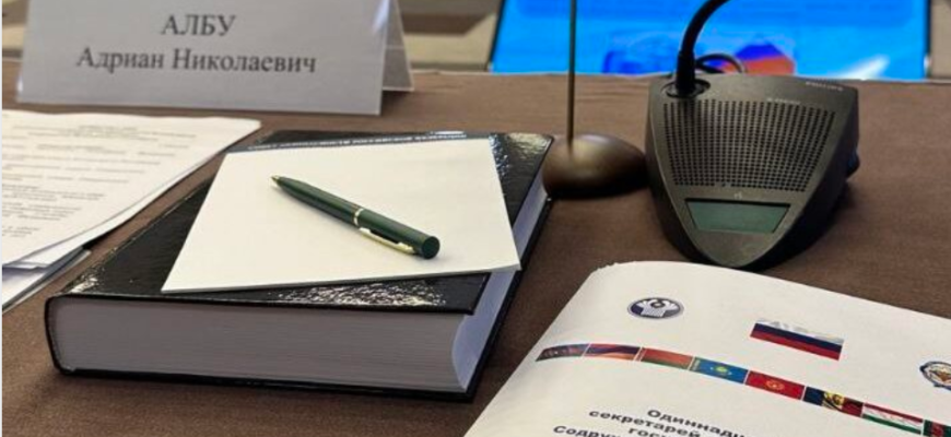 adrian albu le raspunde unor jurnalisti