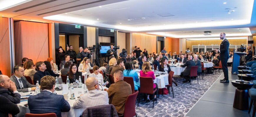 conducerea serviciului vamal a participat la conferinta regionala