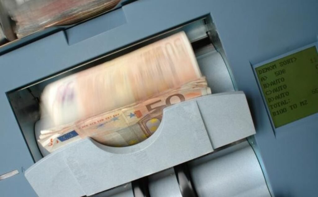 Deficitul bugetar al Germaniei, crescut, dar sub estimări. Lindner: ”Bugetul federal total este de 450 de miliarde de euro” 1 Deficitul bugetar al Germaniei, crescut, dar sub estimări. Lindner: ”Bugetul federal total este de 450 de miliarde de euro”