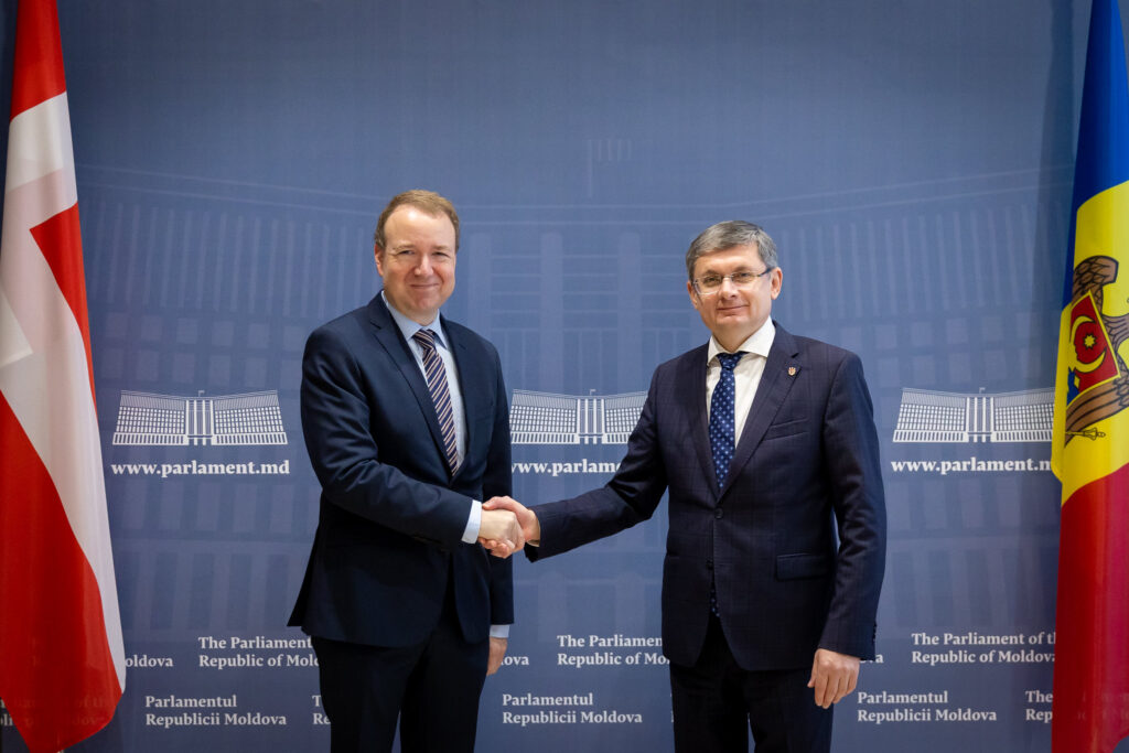 igor grosu in discutie cu parlamentarii danezi