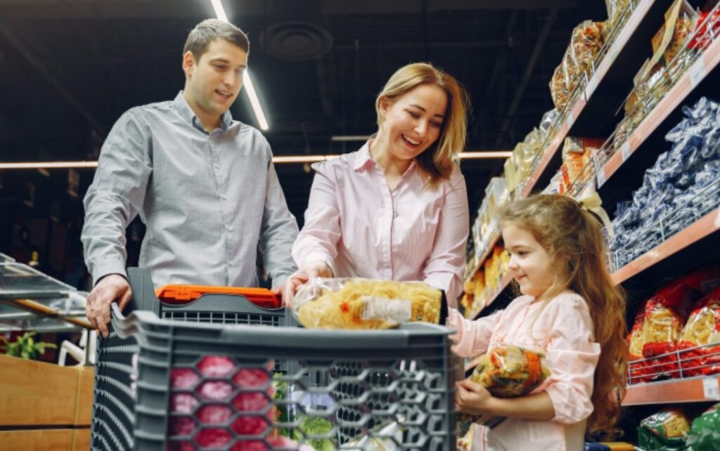 Supermarketurile din străinătate încep să renunțe la casele de marcat self-pay. Tehnologia creează pierderi de două ori mai mari și încurajează furtul 1 Supermarketurile din străinătate încep să renunțe la casele de marcat self-pay. Tehnologia creează pierderi de două ori mai mari și încurajează furtul