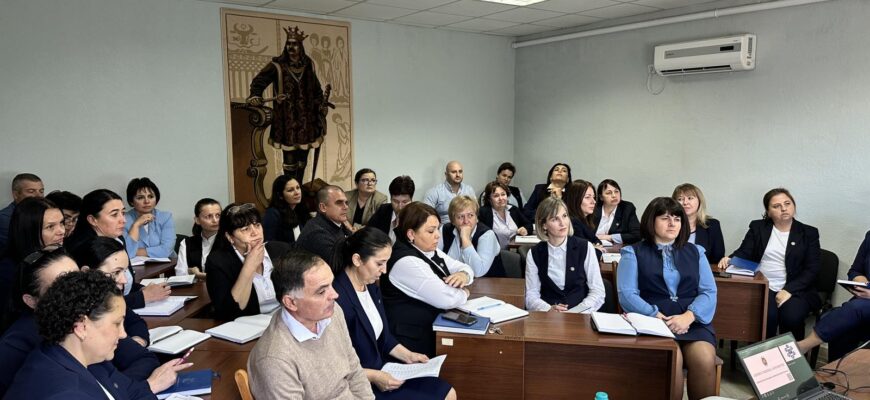 instruiti pe domeniul integritate si anticoruptie