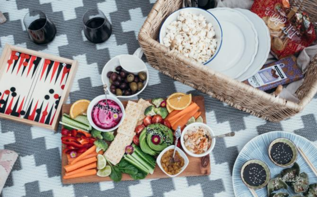 interzise real in post 1