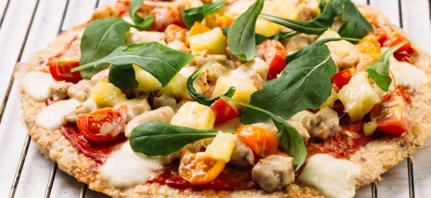 pizza cu blat de conopida