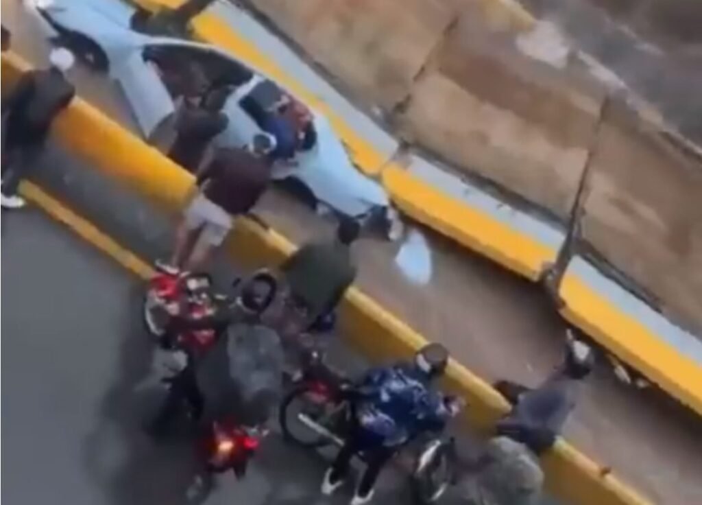 Cele mai puternice ploi torențiale din Republica Dominicană. Prăbușirile provoacă decese, 30 de persoane și-au pierdut viața 