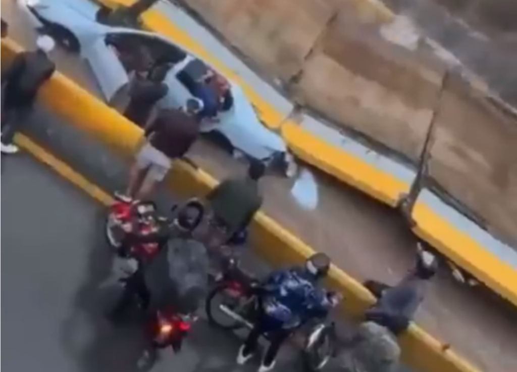 ploi torentiale din republica dominicana