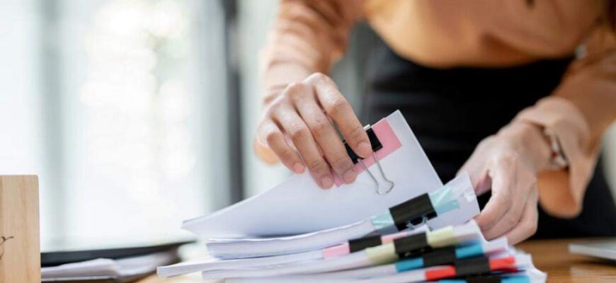 ravnesc fotoliul de procuror