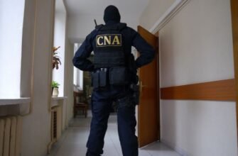 Un polițist de frontieră și un ofițer de investigații din cadrul IP Ciocana, cercetați penal de CNA pentru corupere pasivă și trafic de influență