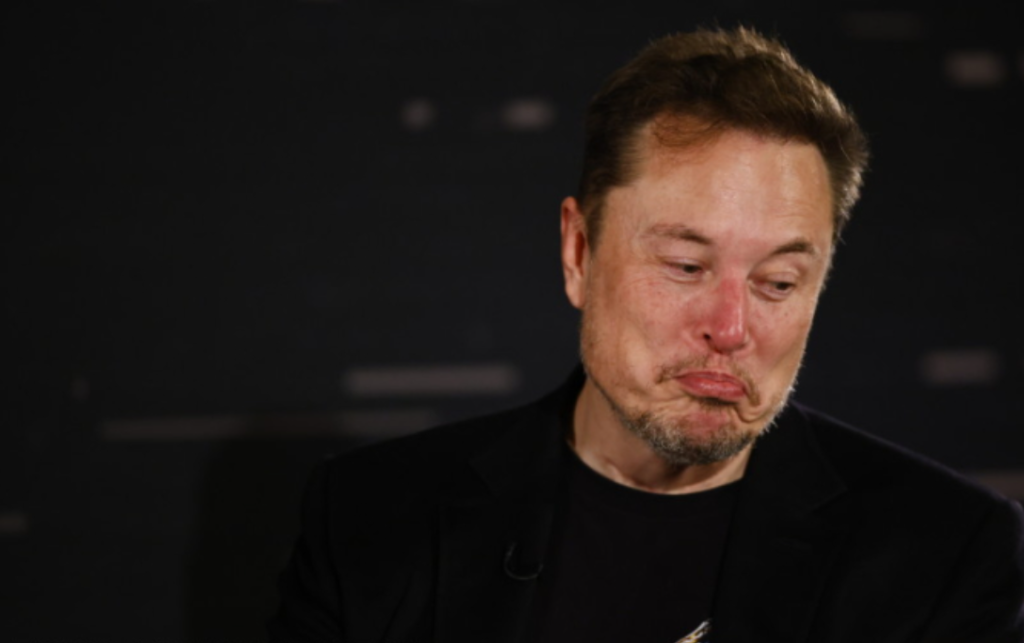 Rețeaua de socializare X poate da faliment după ce Elon Musk i-a înjurat pe publicitari 1 elon musk i a injurat pe publicitari