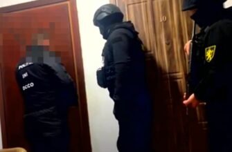 VIDEO// Grupare infracțională implicată în trafic internațional de droguri, deconspirată