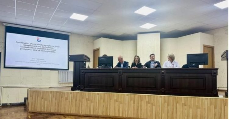 Alți 150 de lucrători medicali instruiți cu privire la managementul clinic al AVC