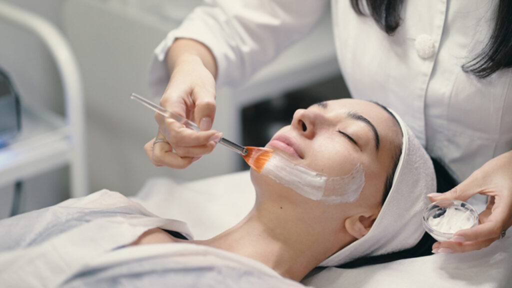 masti faciale pe baza de aspirina