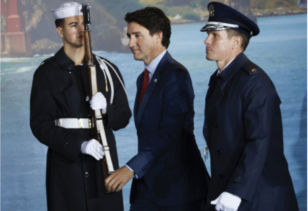 prim ministrului justin trudeau i se cere sa si prezinte scuzele copiilor migranti