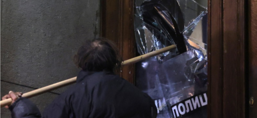 proteste ale opozitiei la belgrad