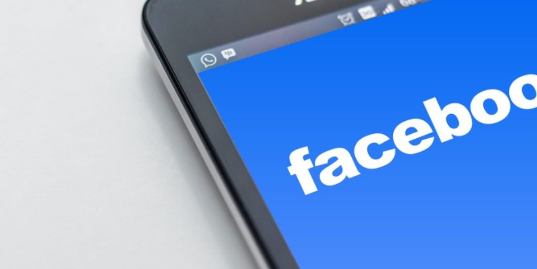 Schimbări importante pentru Messenger şi Facebook. Ce se întâmplă cu apelurile și mesajele