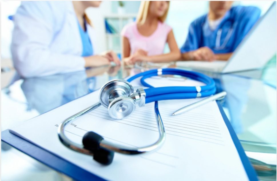 Scumpiri uriașe la serviciile medicale. Cea mai mare creștere pentru un serviciu e de 91 de ori