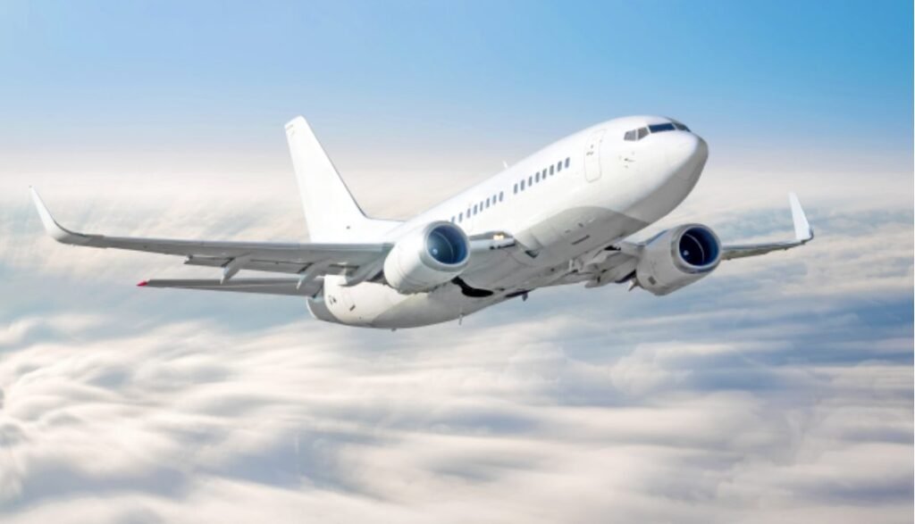 Un bărbat a rămas blocat în toaleta unui avion aproape toată durata zborului 1 Un bărbat a rămas blocat în toaleta unui avion aproape toată durata zborului