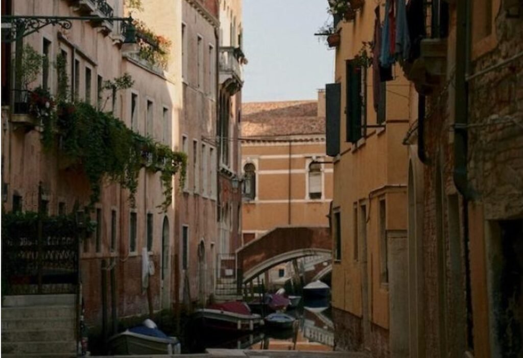 Italia se schimbă - a fost aprobată autonomia regională. Se aprind discuțiile despre săraci și bogați și distanțarea de Roma