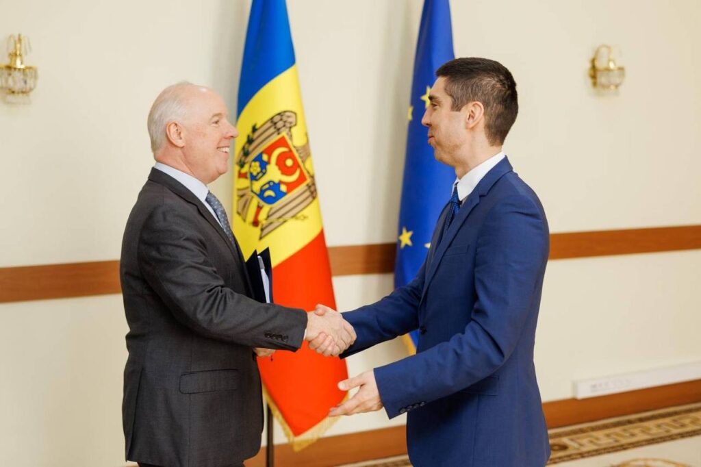 intrevedre cu ambasadorul