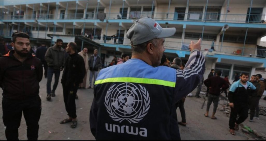 Japonia, a noua țară care suspendă finanțarea UNRWA. Ce acuzații i se aduc organizației ONU pentru refugiații palestinieni
