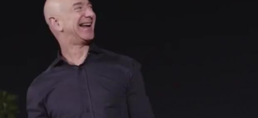 jeff bezos coboara pe locul al treilea
