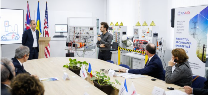 laboratoarele utm au fost dotate cu echipamente