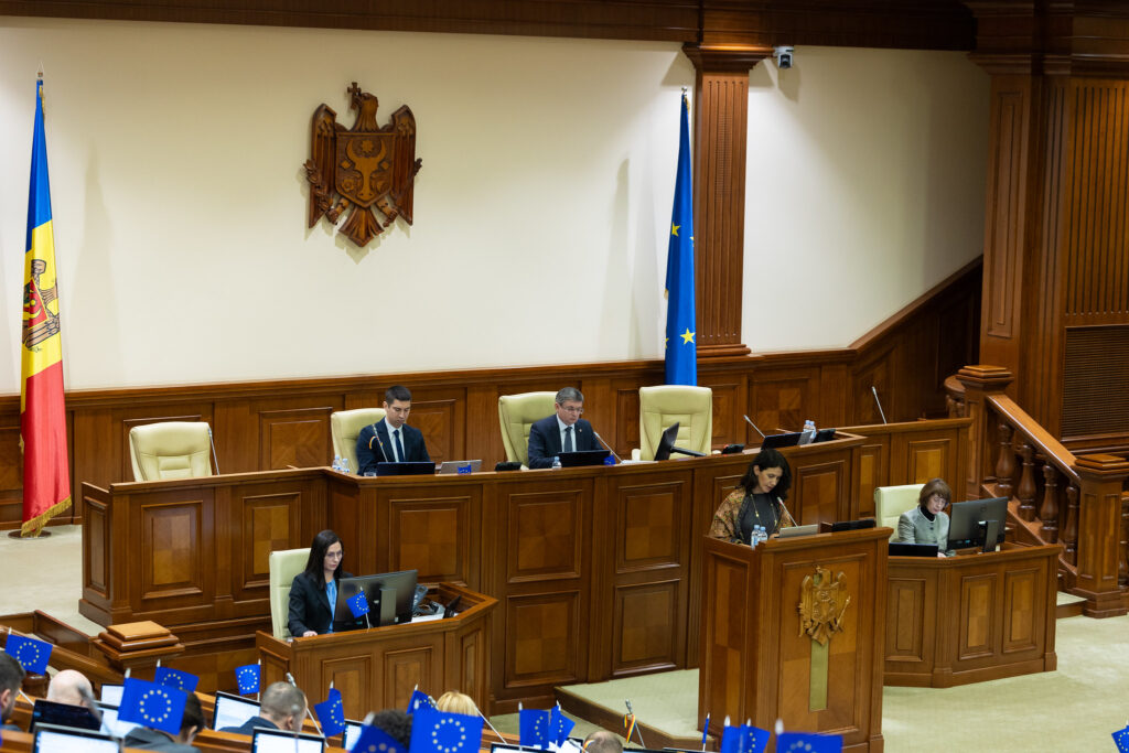 modificarea codului electoral