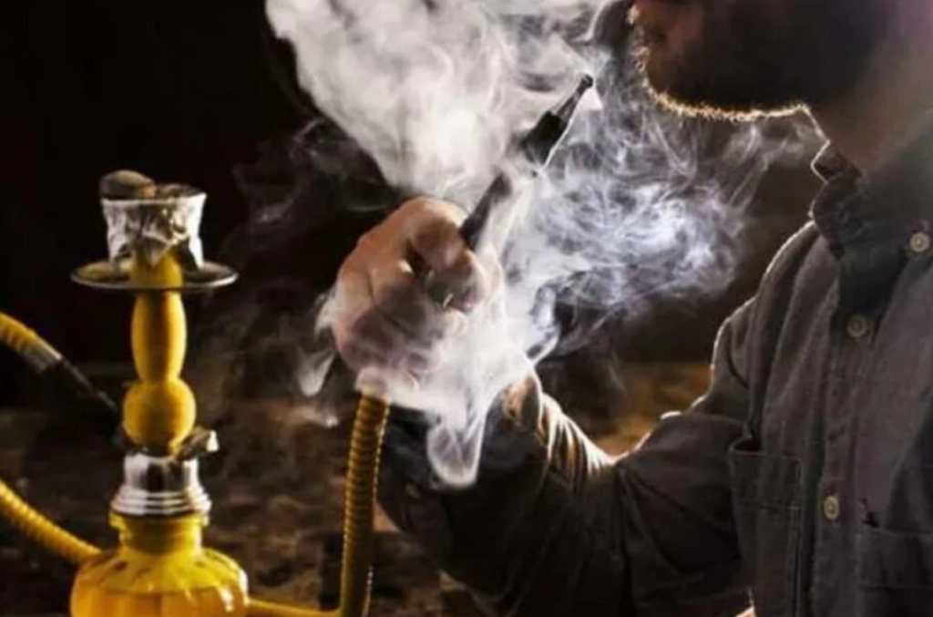 pentru fumatorii de narghilea