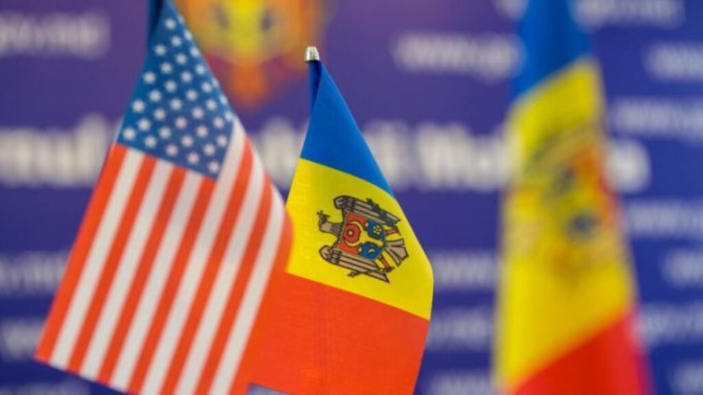 Pușcașii marini ai SUA instruiesc trupele speciale de intervenție din cadrul MAI, SPPS și MJ, în domeniul antiterorist 7 Pușcașii marini ai SUA instruiesc trupele speciale de intervenție din cadrul MAI, SPPS și MJ, în domeniul antiterorist
