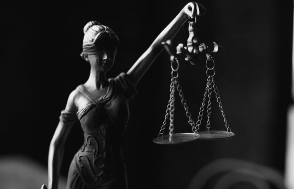 Fostul ministru de Interne din Polonia, în greva foamei după ce a fost reținut. Se consideră prizonier politic 1 se considera prizonier politic