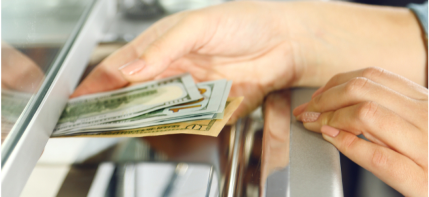 În Uniunea Europeană au fost interzise plățile în numerar de peste 10 mii euro 1 sume de 10000