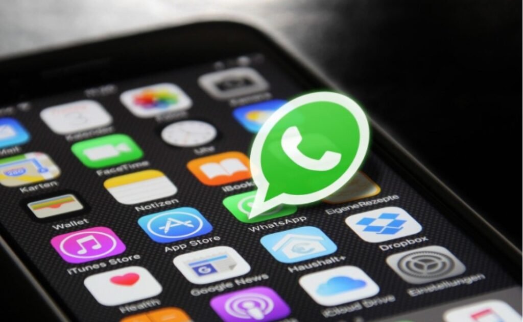 Milioane de utilizatori WhatsApp ar putea fi taxați. Există o modalitate simplă de a evita să fii pus la plată