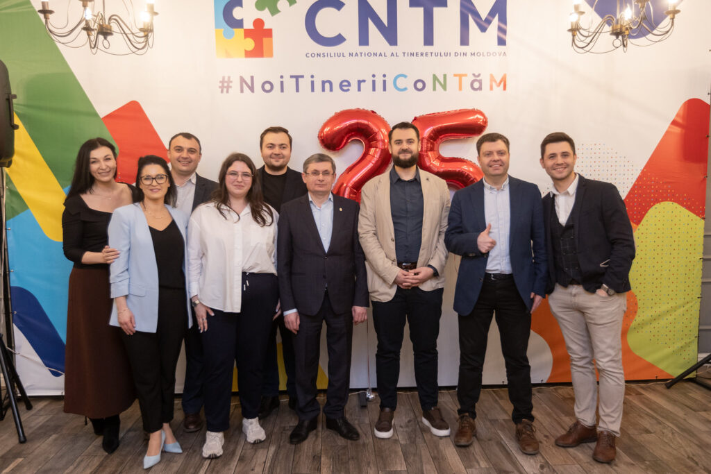 25 de ani de activitate a consiliului national al tineretului din moldova