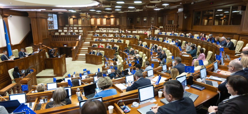 53501991116 2443507f6e k