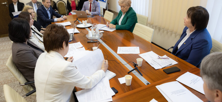 53528746340 b0bf17d496 k