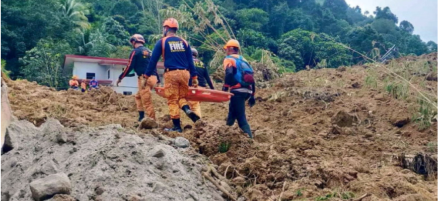 alunecare de teren in filipine