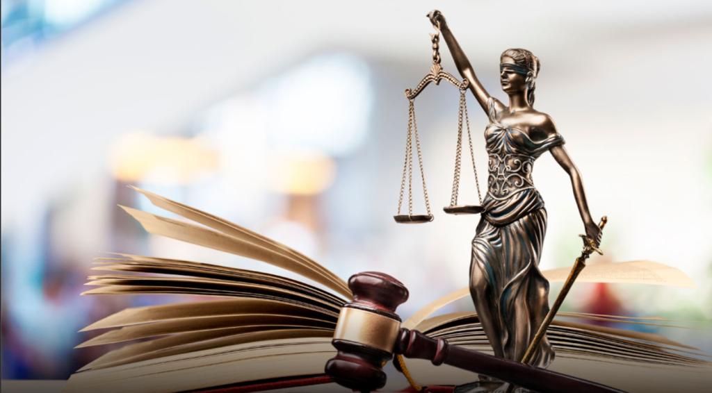 atacurile la adresa justitiei