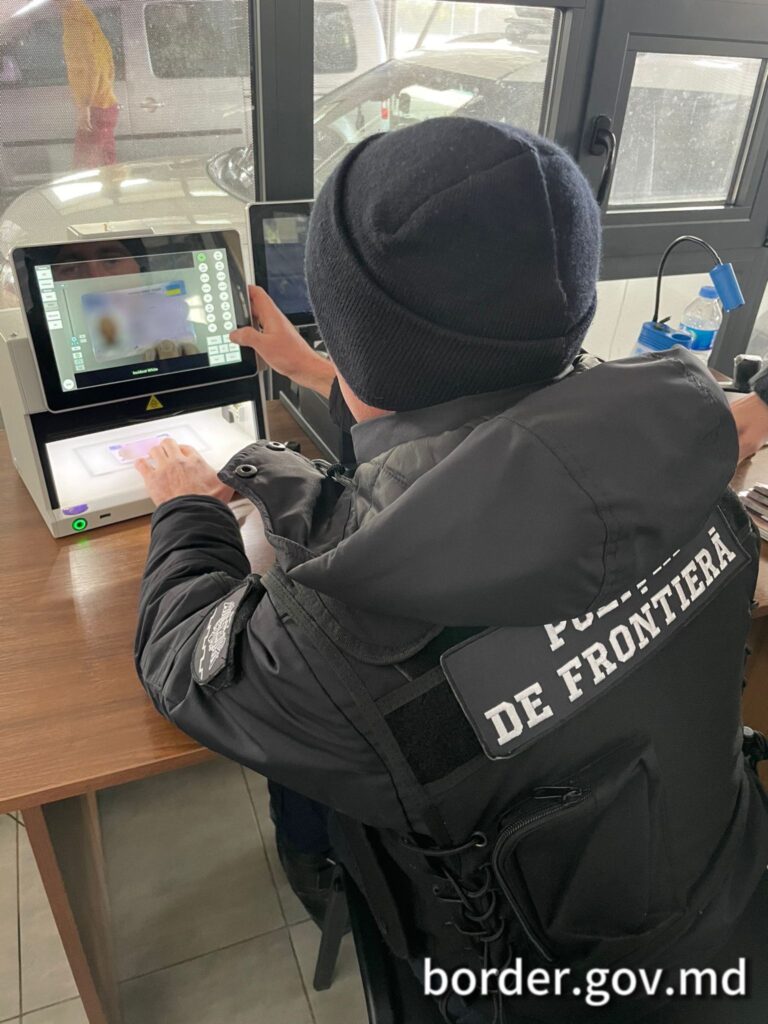 buletine romanesti cu semne de falsificare