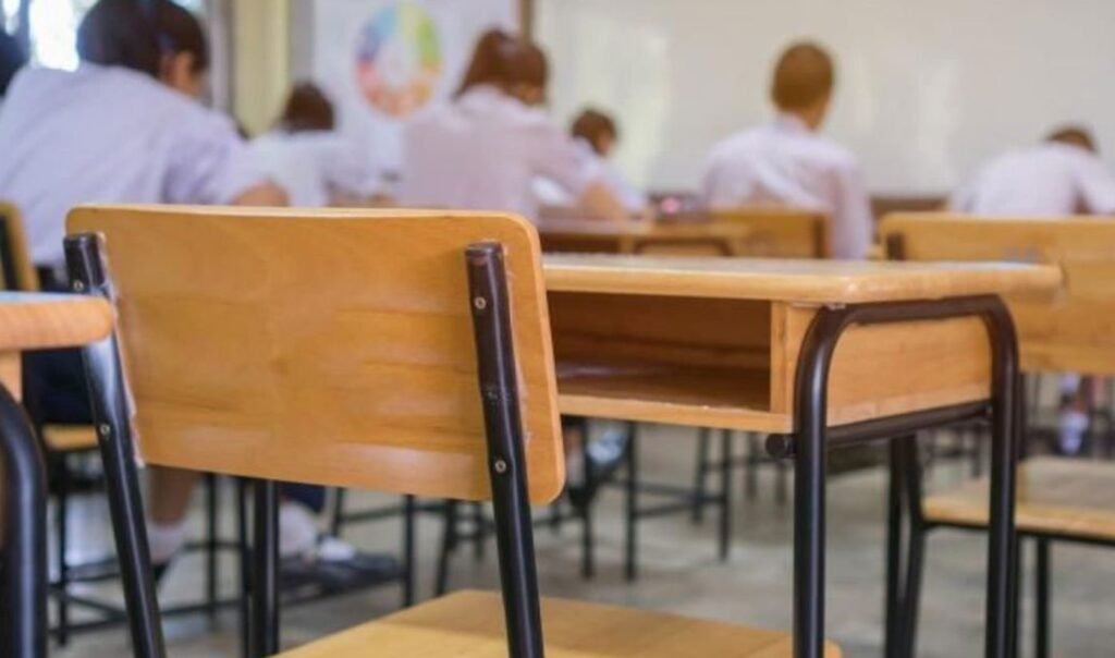 Cazul de violență față de o elevă, la Liceul „Alecu Russo” din capitală: Ce a decis Direcția educație