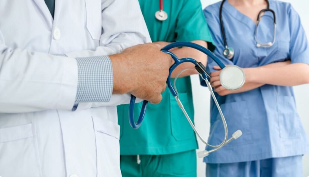 Numărul cazurilor de gripă sezonieră și de infecții respiratorii este în descreștere