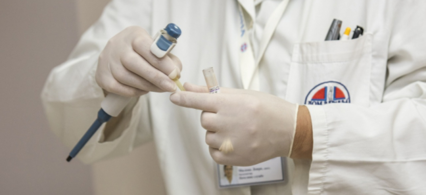 cazurile de febra dengue