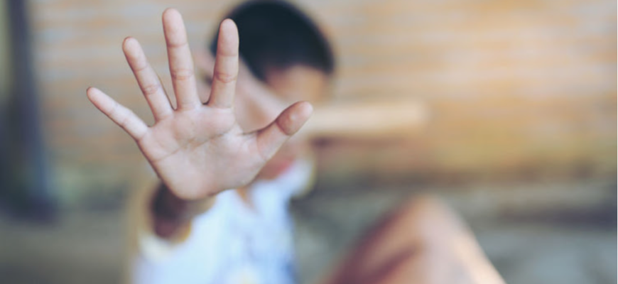 condamnat pentru abuzul sexual