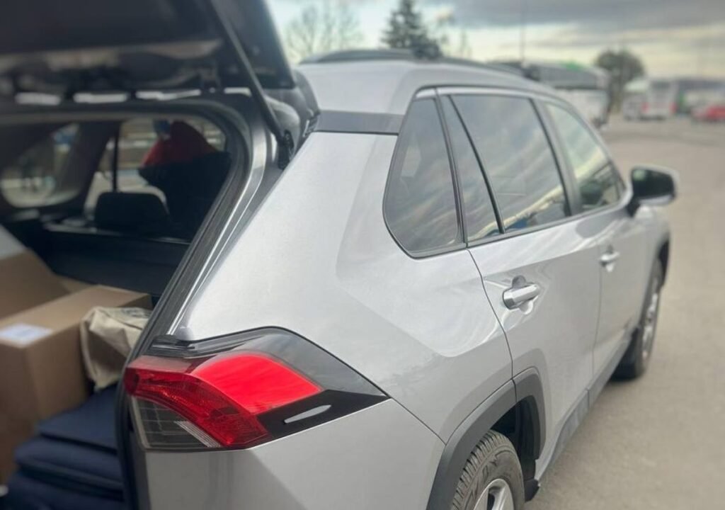 Un lot comercial de preparate nazale, depistat într-o ”Toyota Rav4”, la vama Leușeni