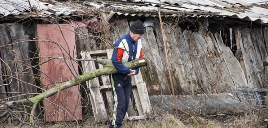 Pensionarii au fost mințiți? De la 1 aprilie, pensiile vor fi indexate cu DOAR 4,2%, în loc de 6% anunțate anterior