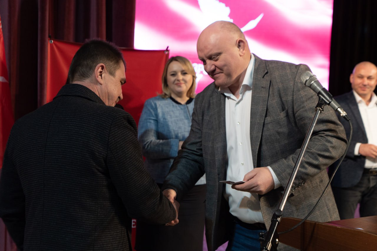 FOTO// La Orhei a avut loc conferința de reînregistrare a membrilor Partidului “Renaștere”. Cine este noul președinte al OT Orhei