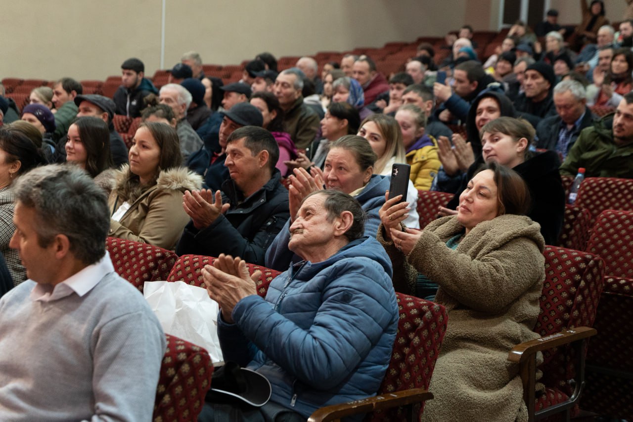 FOTO// La Orhei a avut loc conferința de reînregistrare a membrilor Partidului “Renaștere”. Cine este noul președinte al OT Orhei