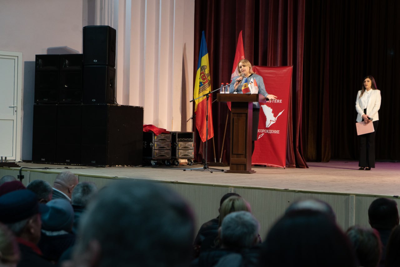 FOTO// La Orhei a avut loc conferința de reînregistrare a membrilor Partidului “Renaștere”. Cine este noul președinte al OT Orhei