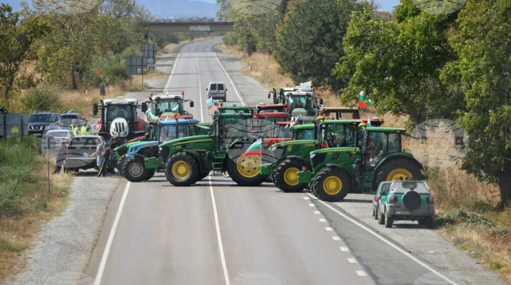 Atenţionare de călătorie - restricţii de circulaţie din cauza protestelor producătorilor agricoli 1 Atenţionare de călătorie - restricţii de circulaţie din cauza protestelor producătorilor agricoli